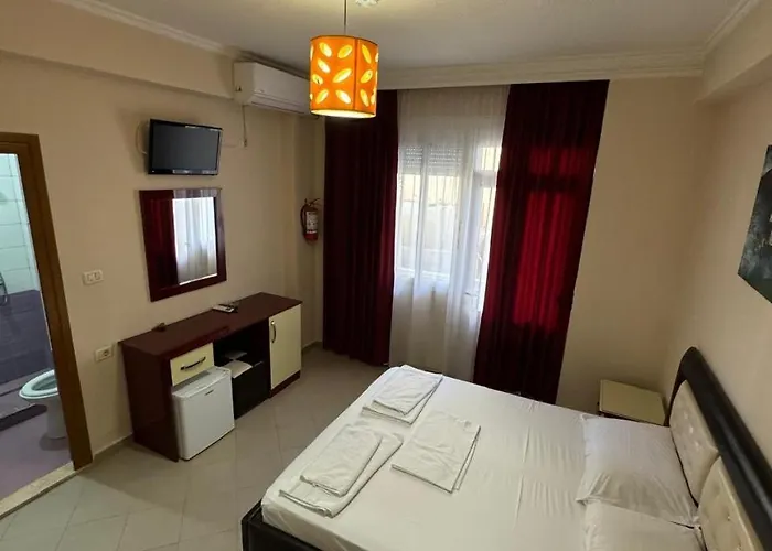 Freskia 3* Gjirokastër