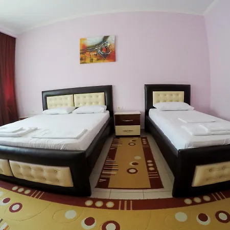 Freskia ジロカストラ