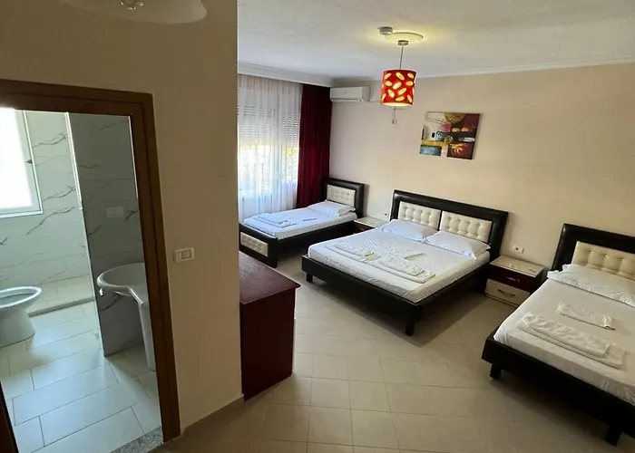 Freskia Hotel 3*