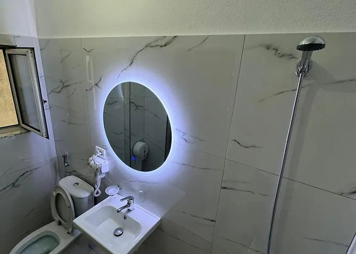 Hotel Freskia 3*