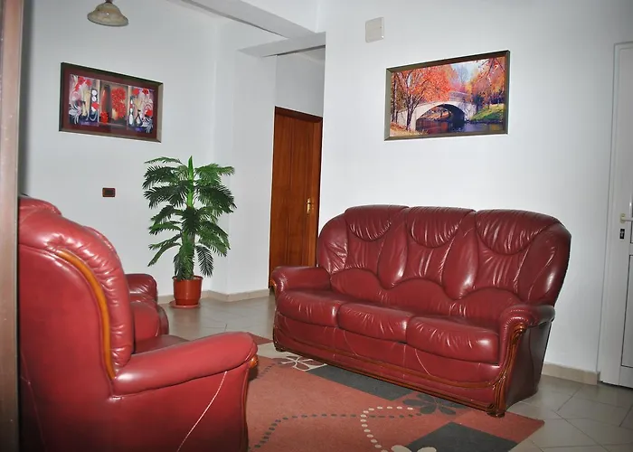Hotel Freskia 3*
